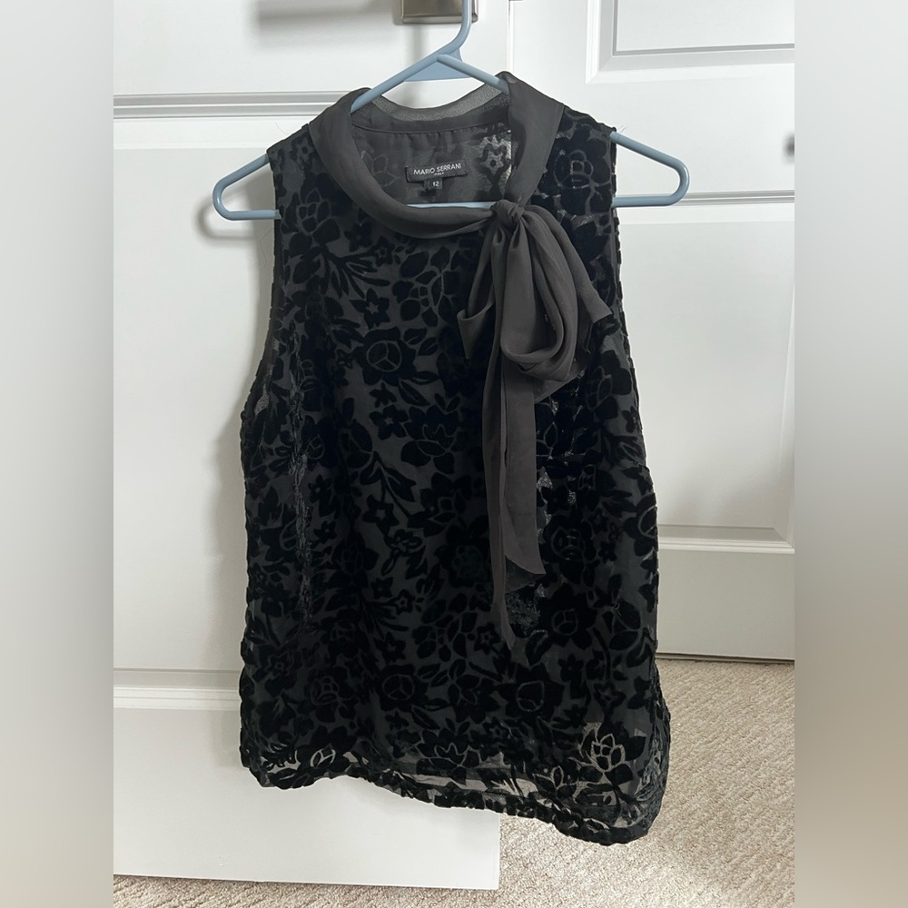 Mario Serrani sleeveless top, black floral velvet design and a neck tie